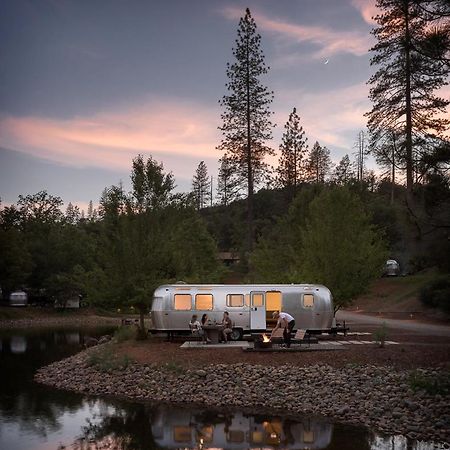 Отель Autocamp Yosemite Мидпайнс Экстерьер фото