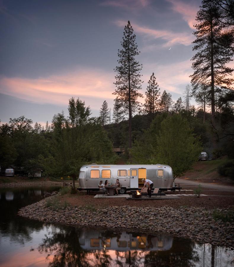 Отель Autocamp Yosemite Мидпайнс Экстерьер фото